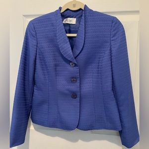 Blue Le Suit brand 2 piece suit - 4P